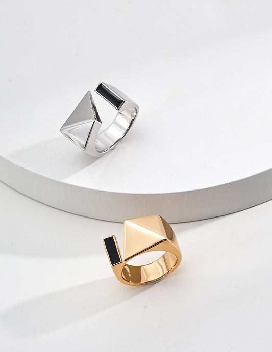 Sterling silver enamel ring with black rectangular insets